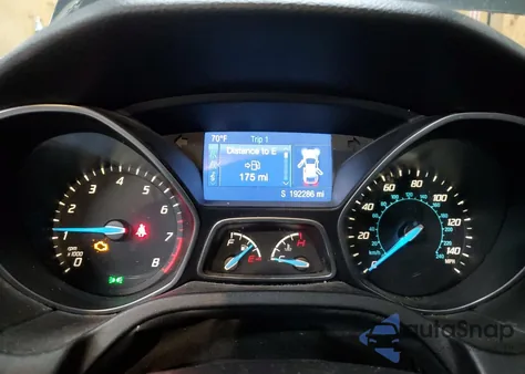 2014 Ford Focus Se из США, поврежденный, VIN 1FADP3K2XEL233795